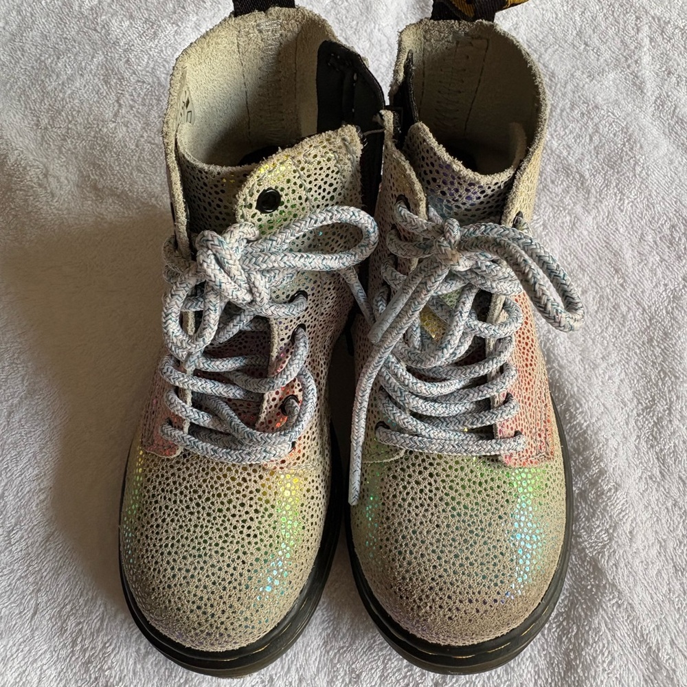 Dr. Martens Kids Iridescent Lace-Up Boots - Picture 2 of 8